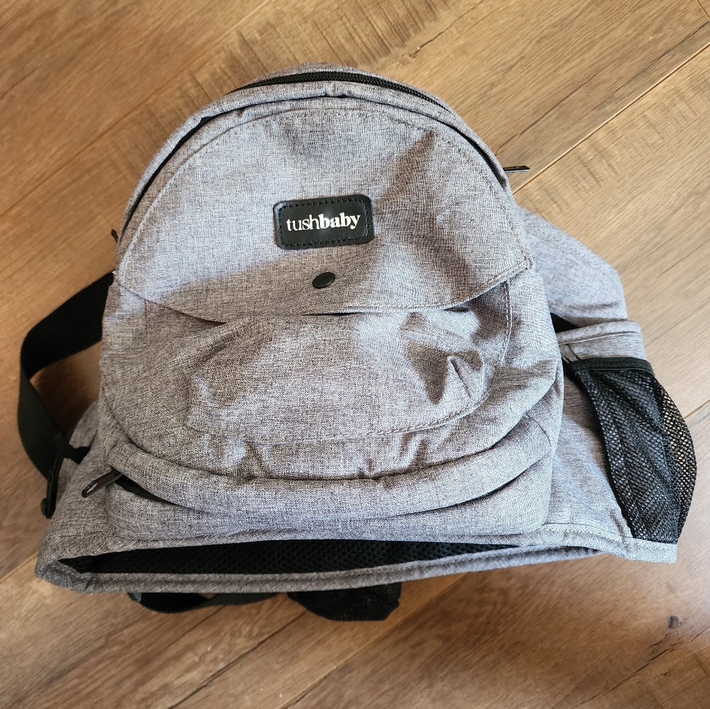 Gray tushbaby hip seat